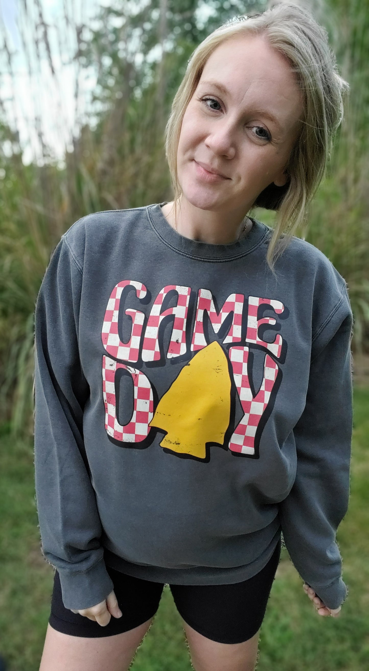 CHECKERED GAME DAY Charcoal Vintage Wash Crewneck