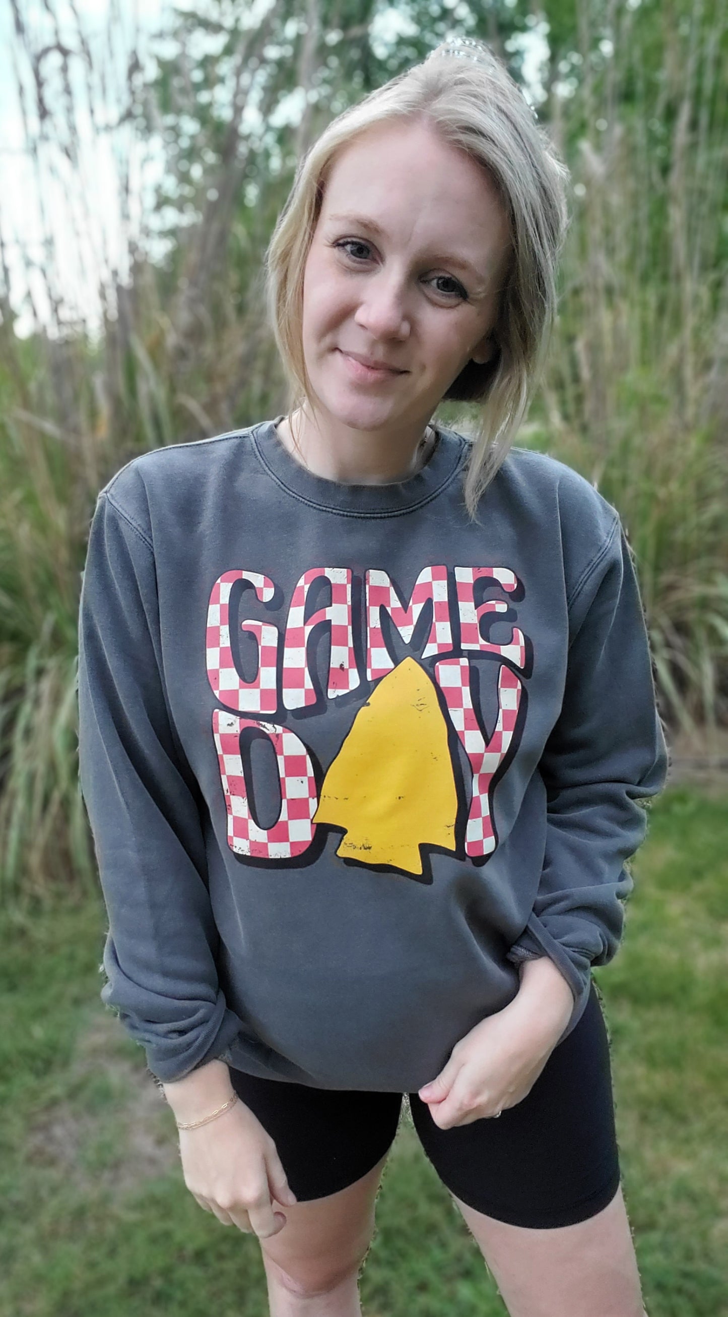 CHECKERED GAME DAY Charcoal Vintage Wash Crewneck