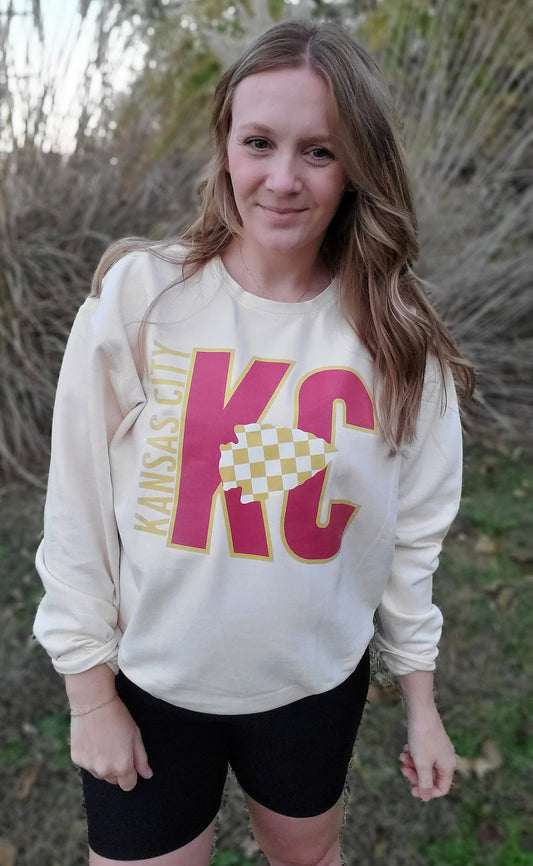 KC Checkered Arrow Ivory Vintage Wash Crewneck Sweatshirt