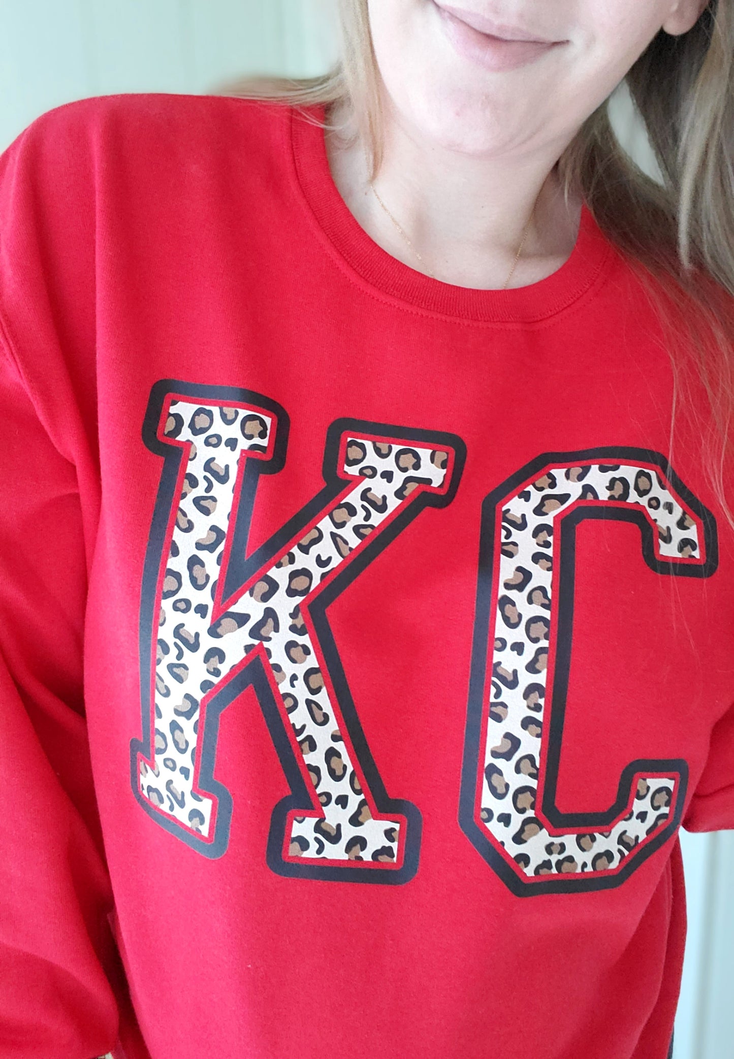 KC LEOPARD BLOCK Red Crewneck Sweatshirt