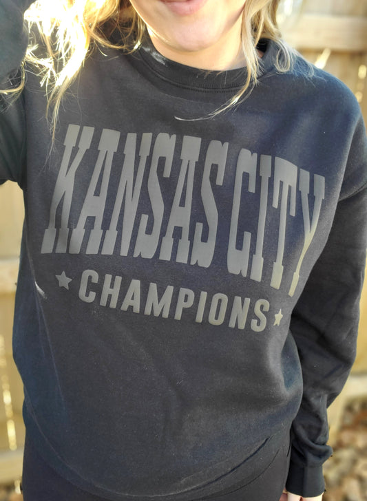 KANSAS CITY CHAMPIONS Black *PUFF* Crewneck Sweatshirt