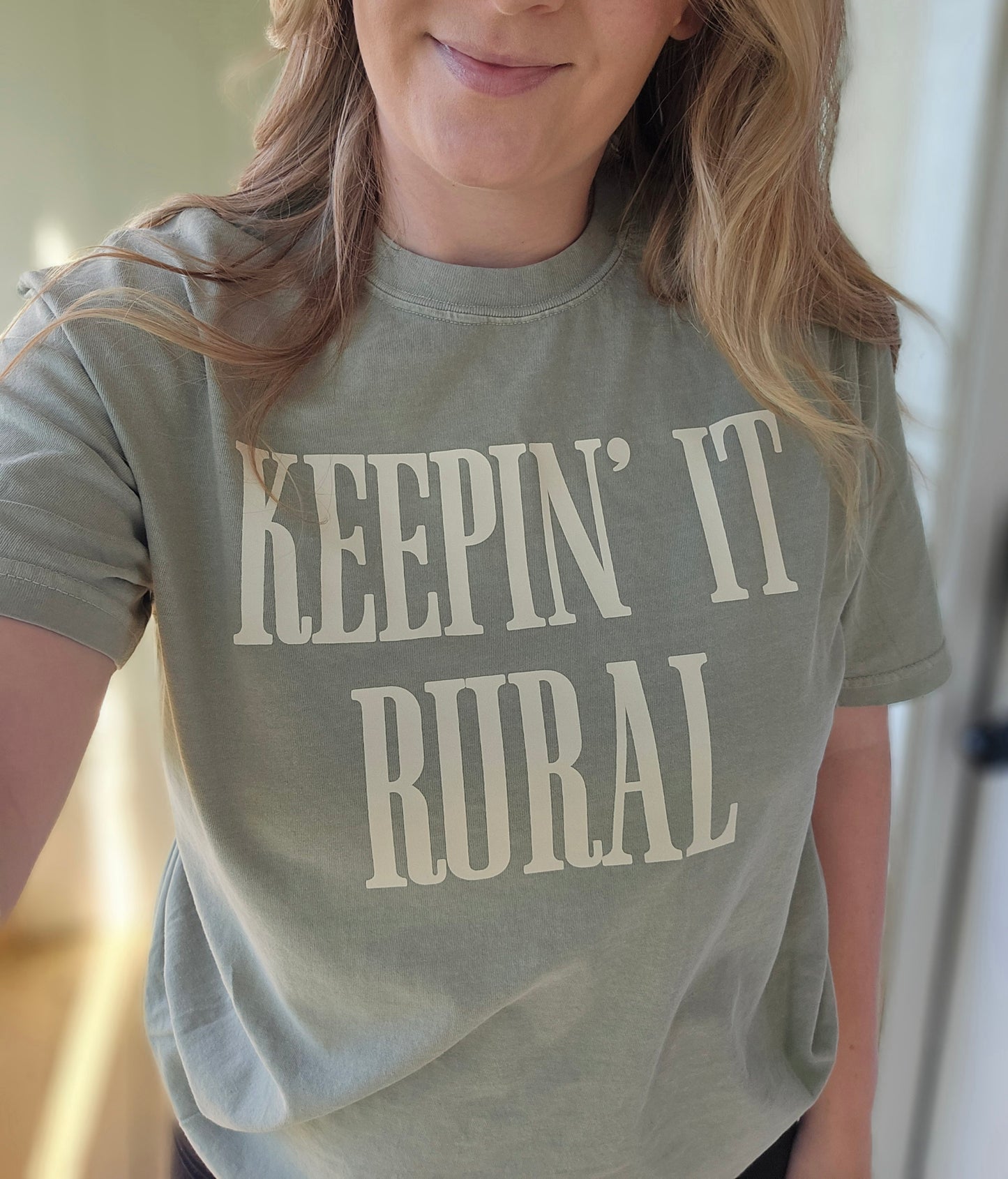 KEEPIN' IT RURAL Sand Vintage Wash Short Sleeve Tee