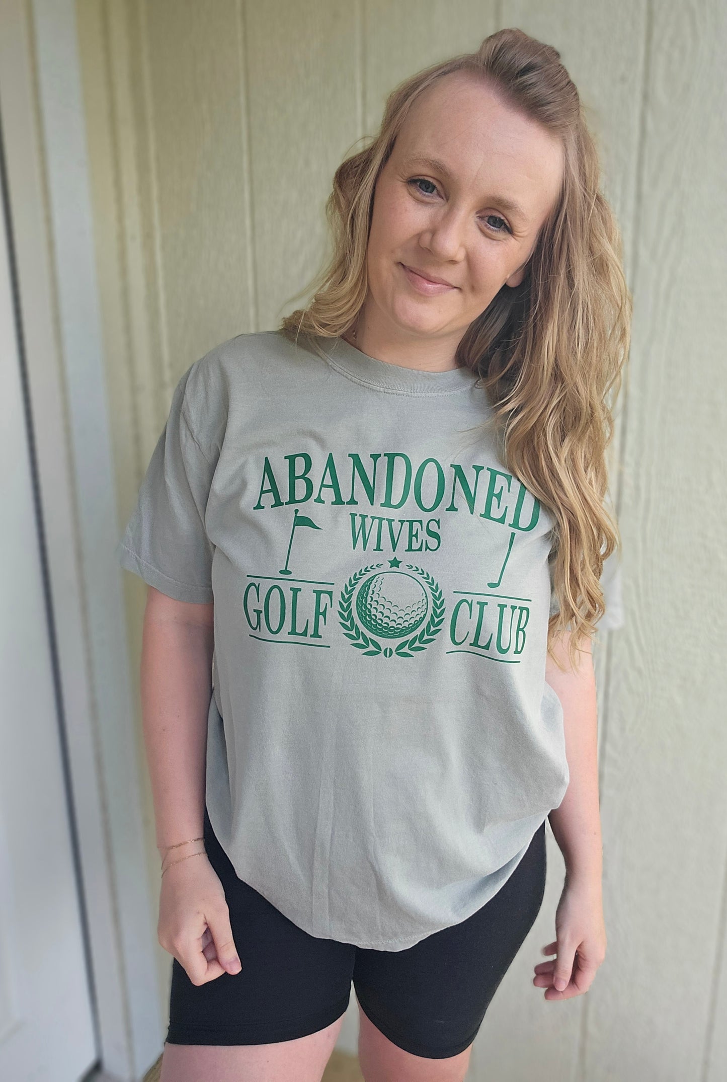 ABANDONED WIVES GOLF CLUB Sage Vintage Wash Short Sleeve Tee