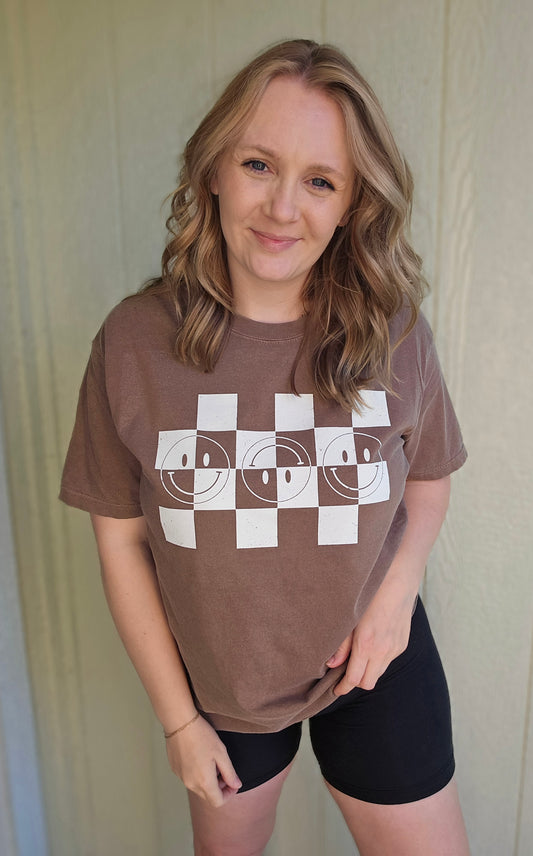 HAPPY CHECKERED Espresso Vintage Wash Short Sleeve Tee