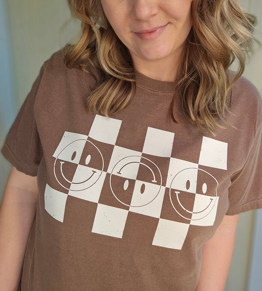 HAPPY CHECKERED Espresso Vintage Wash Short Sleeve Tee