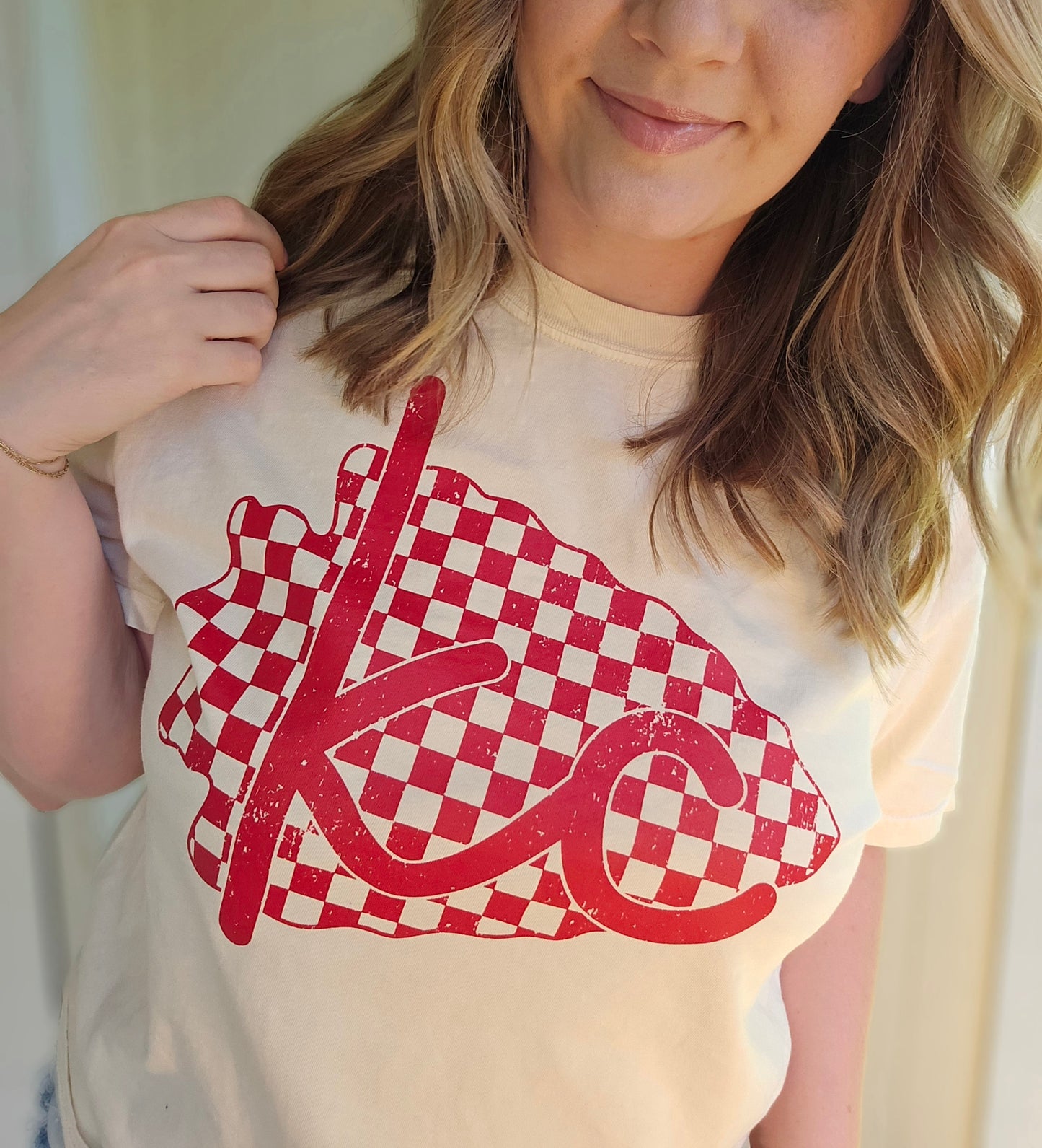 KC Checkered Arrow Ivory Vintage Wash Short Sleeve Tee