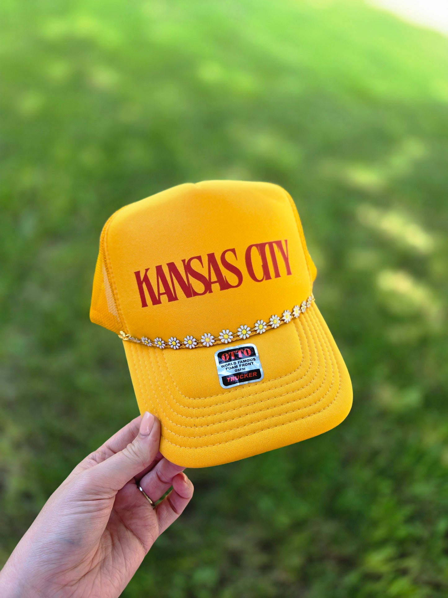 KANSAS CITY Gold Trucker Hat (Hat Only)