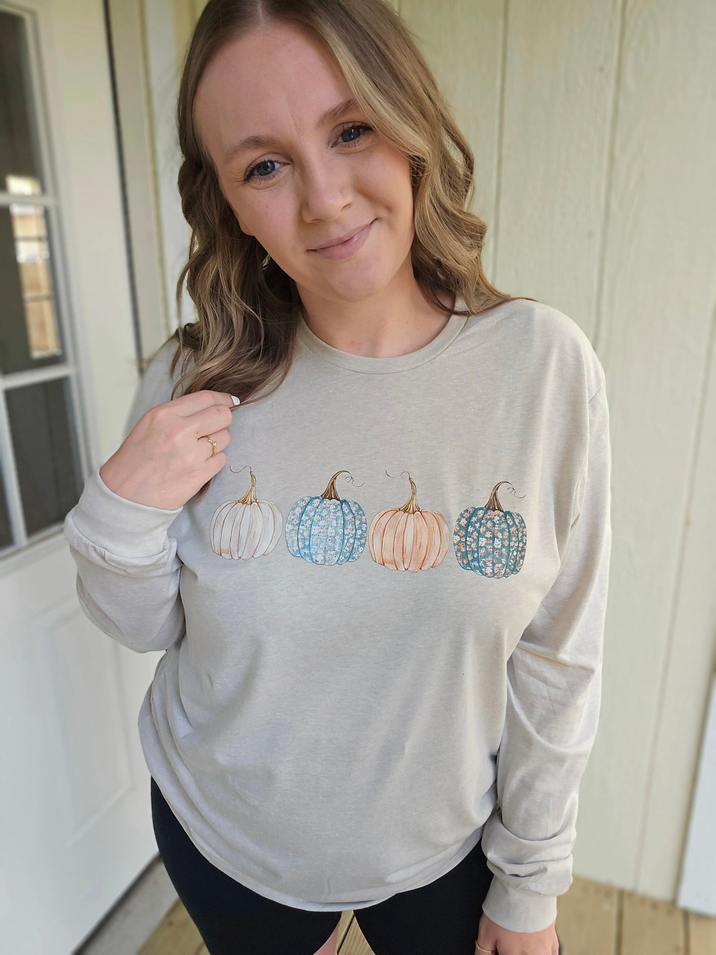 FLORAL PUMPKIN Heather Oatmeal Long Sleeve Tee