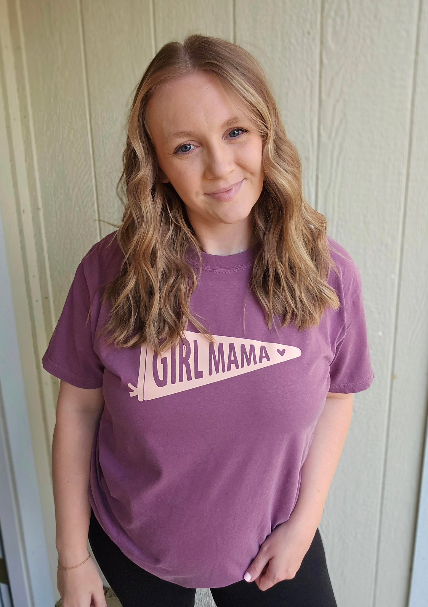 GIRL MAMA Pennant Maroon Vintage Wash Short Sleeve Tee