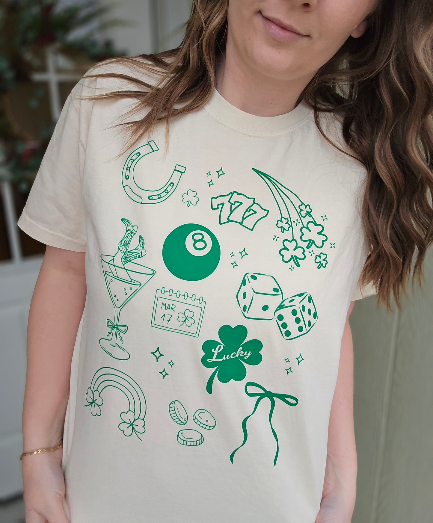 LUCKY DOODLES Ivory Vintage Wash Short Sleeve Tee