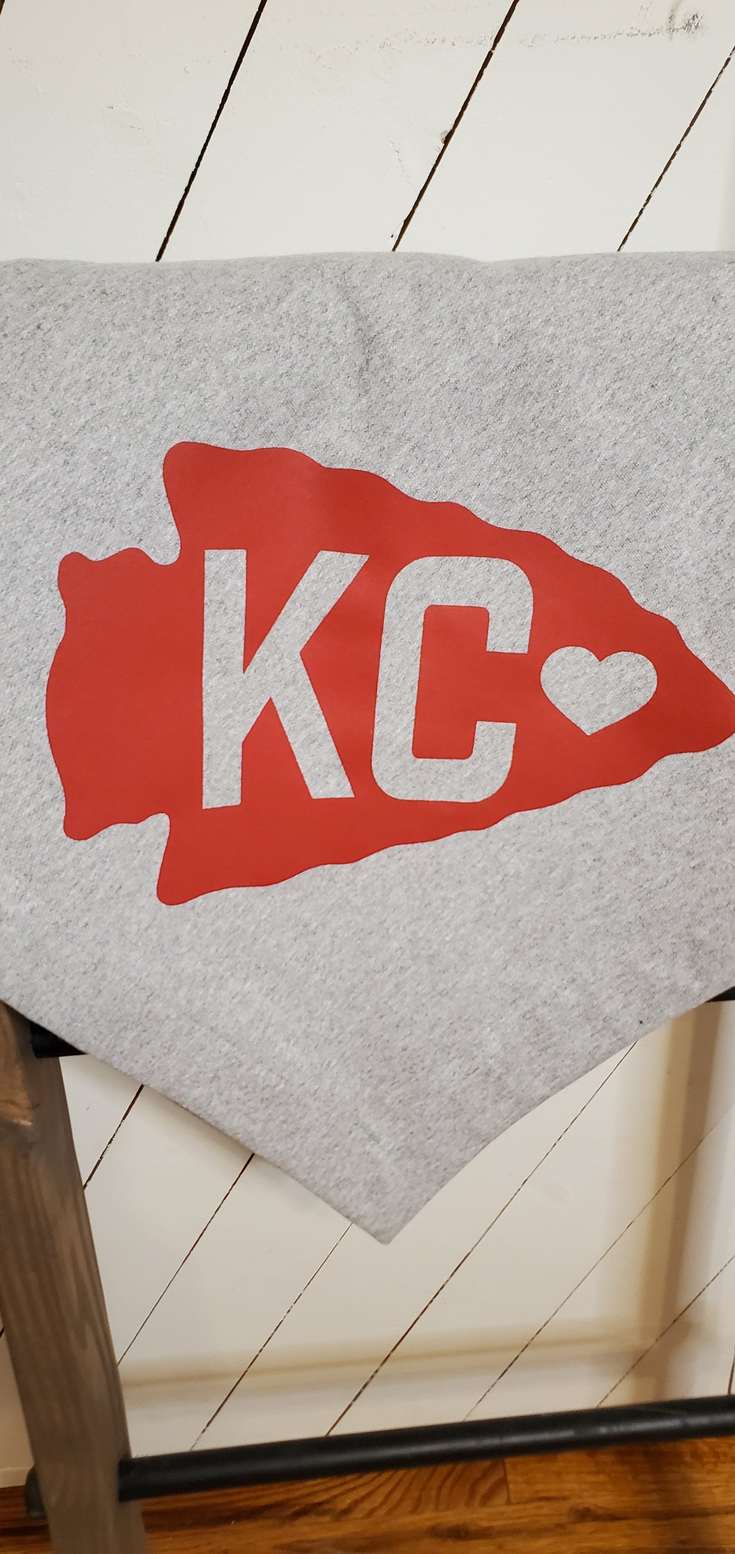 KC Heather Grey Arrow Sweatshirt Throw Blanket